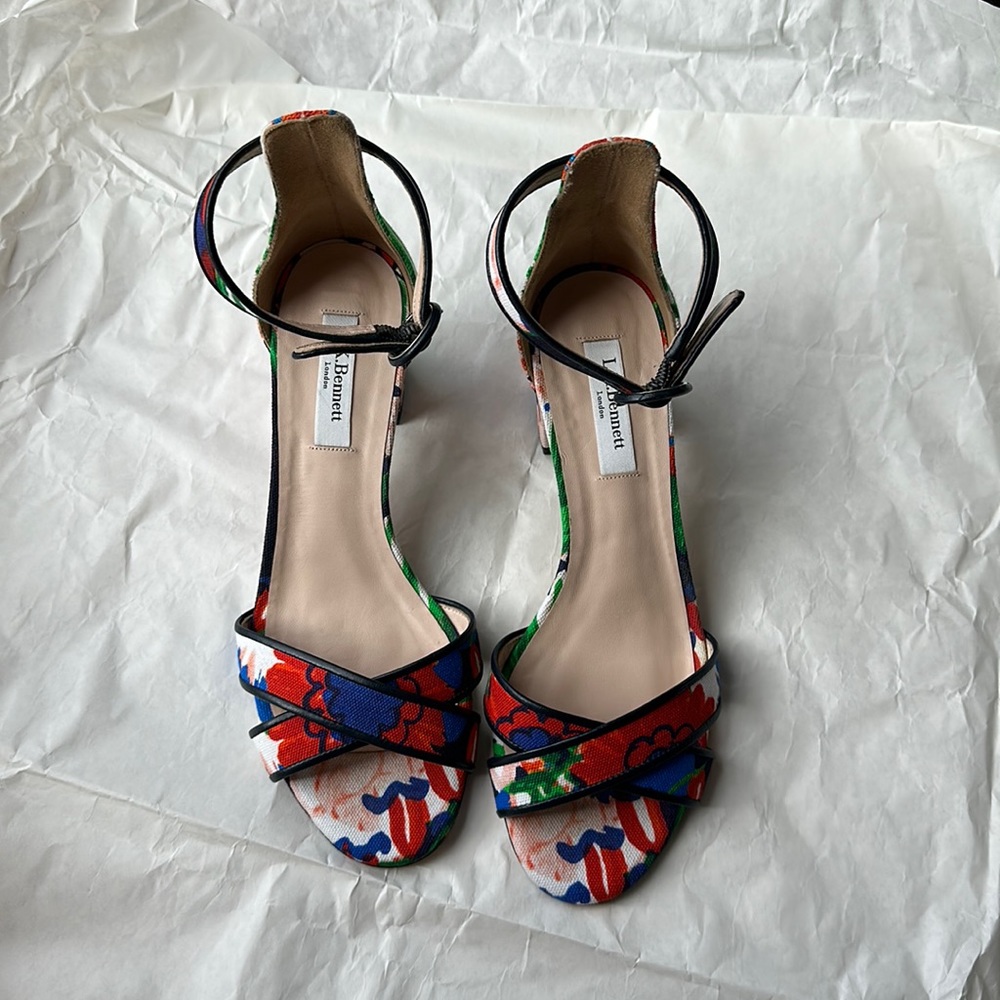 LK Bennett Block Heel Sandal EU 38 US 7.5